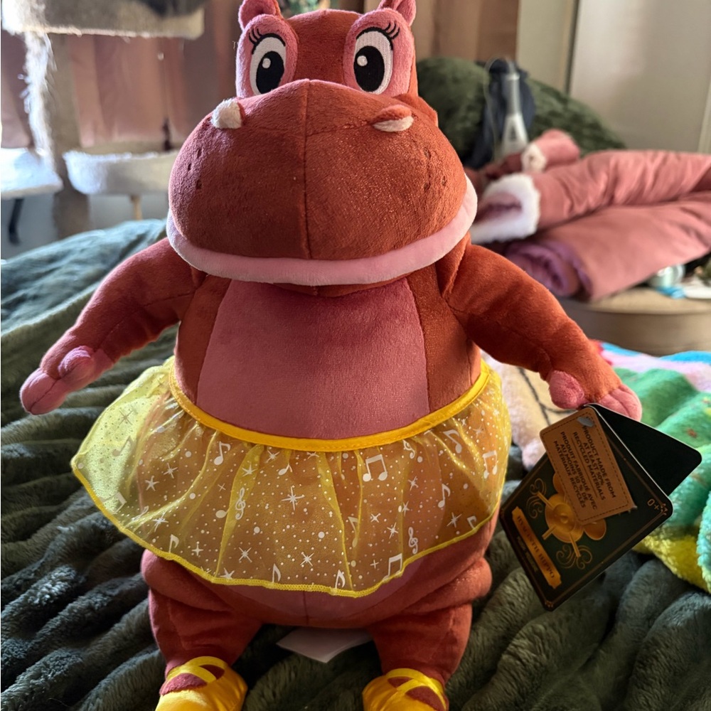 Disney Vault Hyacinth Hippo from Fantasia 85th Anniversary tags still at Animal